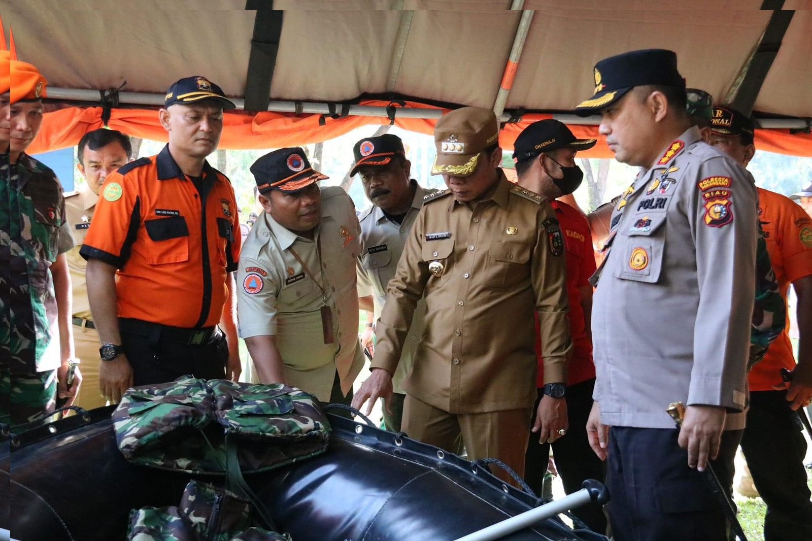 Pemko Pekanbaru Periksa Peralatan dan Kesiapan Pasukan Siaga Bencana Hidrometeorologi