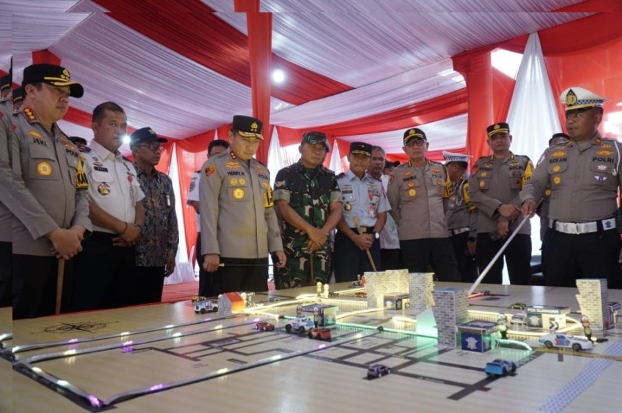 Kapolda Riau dan Forkopimda Tinjau Pos Pengamanan Mudik