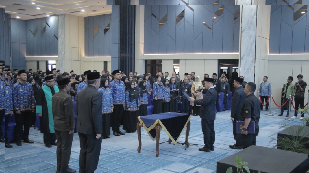 200 PNS dan 104 Fungsional Dilantik, Ini Pesan Tegas Wako