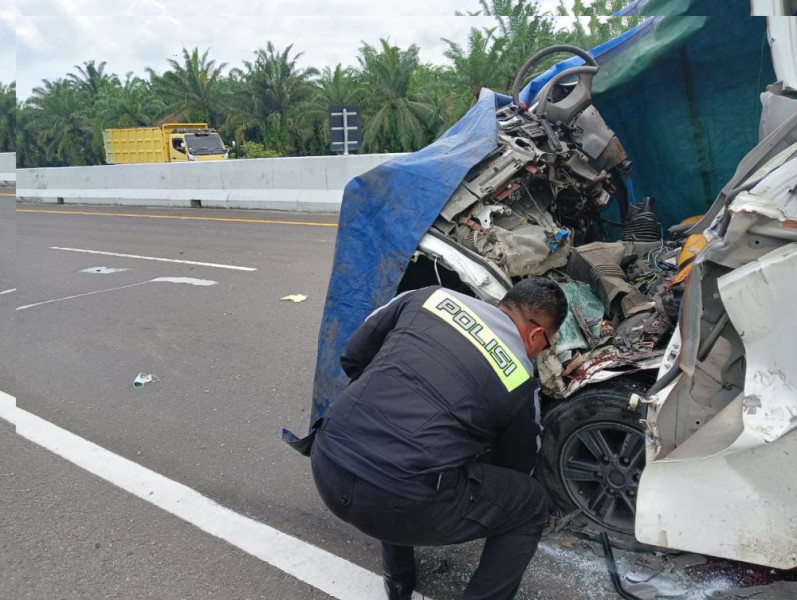 Kecelakaan di Tol Pekanbaru-Dumai, Satu Penumpang Meninggal Dunia