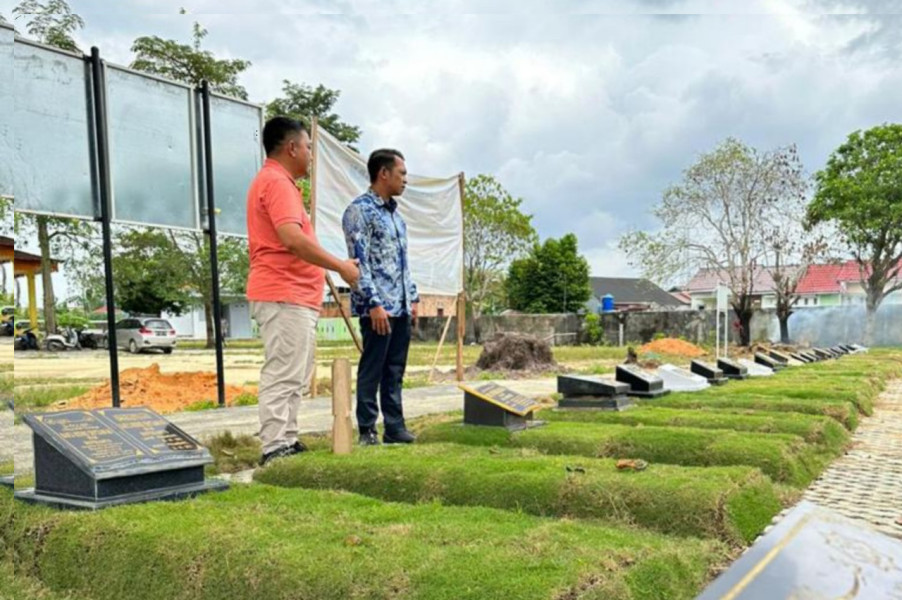 Beri Rasa Nyaman Peziarah, Dinas Perkim Pekanbaru Tata Ulang TPU Payung Sekaki