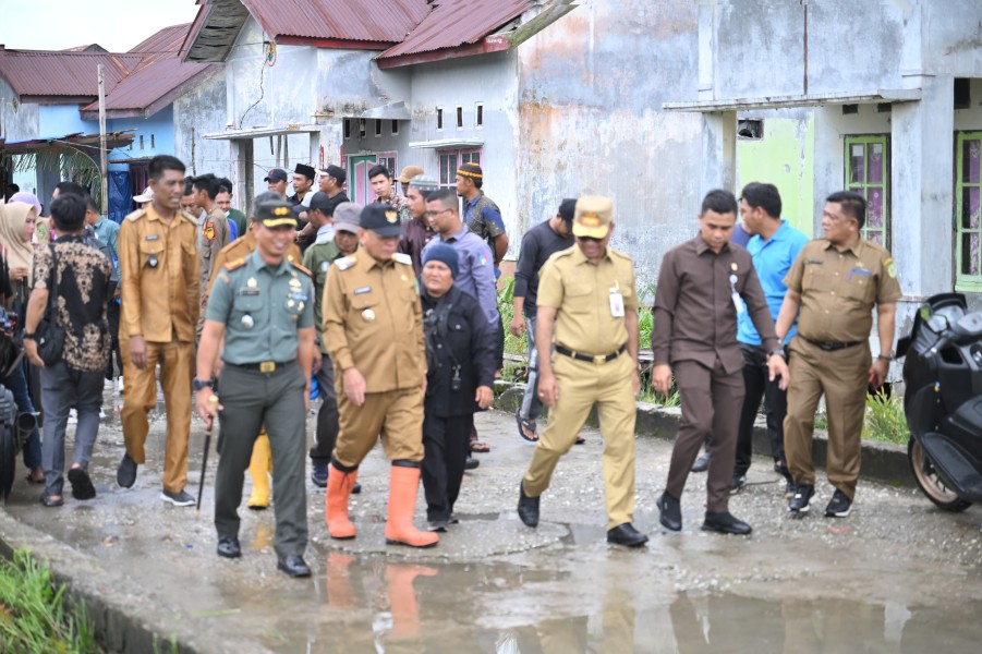 Tanggulangi Malaria di Sinaboi, Bupati Rohil dan Forkopimda Tinjau Pelaksanaan Goro
