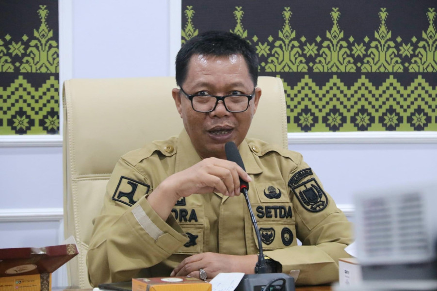 Ini Dia Yang Bisa Menikmati Makan Siang Gratis !!
