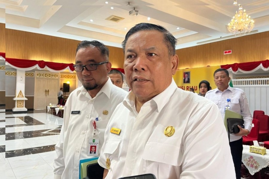 Bea Cukai Bongkar Gudang Rokok Ilegal Terbesar, Ini Reaksi Plt Gubernur Riau