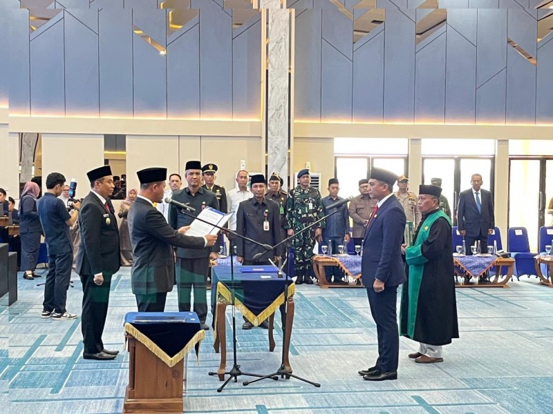 Wako Agung Lantik Zulhelmi Arifin, Sekdako Definitif Pekanbaru Akhirnya Terisi