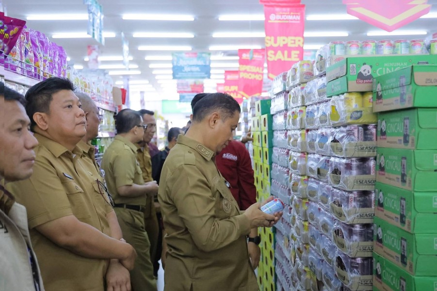 Jelang Idulfitri, Wawako Pekanbaru Sidak Produk Kedaluwarsa di Swalayan