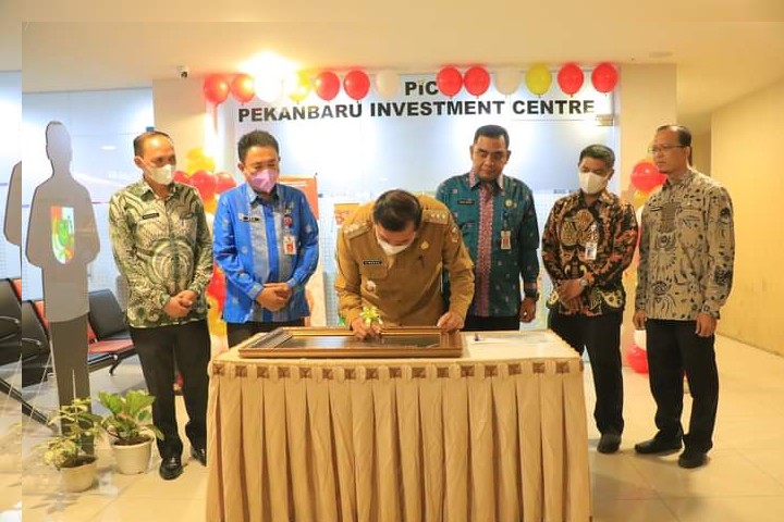Kado Penghujung Jabatan, Wako Launching Aplikasi PIC Dan E-Respon