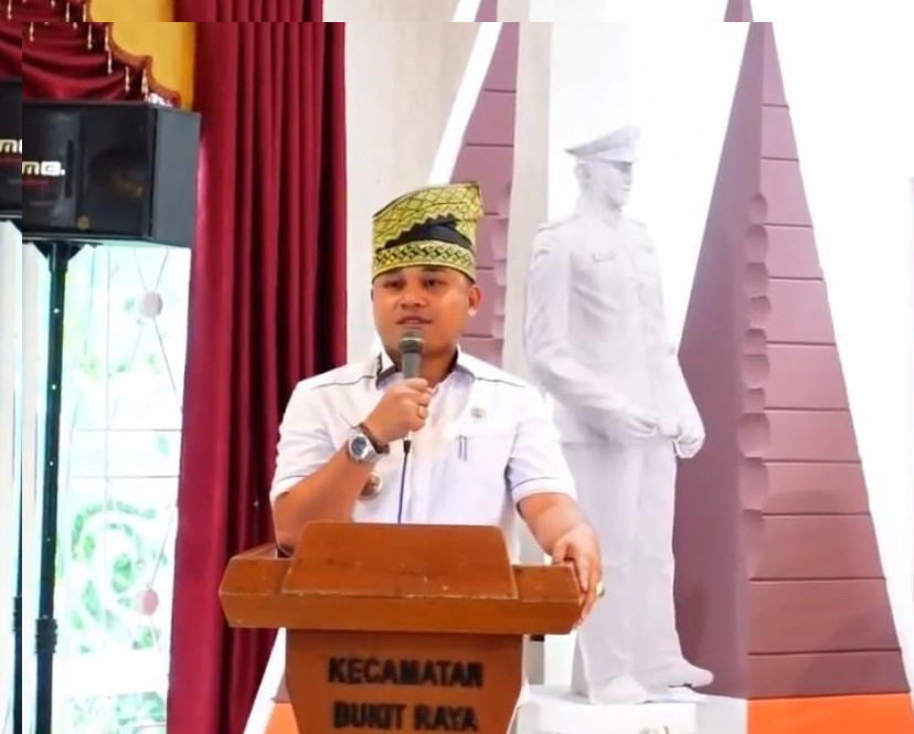 Camat Bukit Raya Ekspos Evaluasi Kinerja Kecamatan Tahun 2023