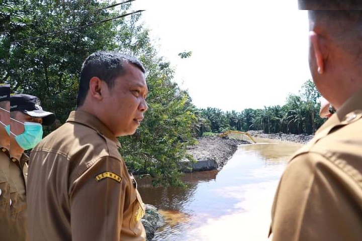 Kerap Jadi Langganan Banjir, Pj Wako Lakukan Peninjauan Langsung