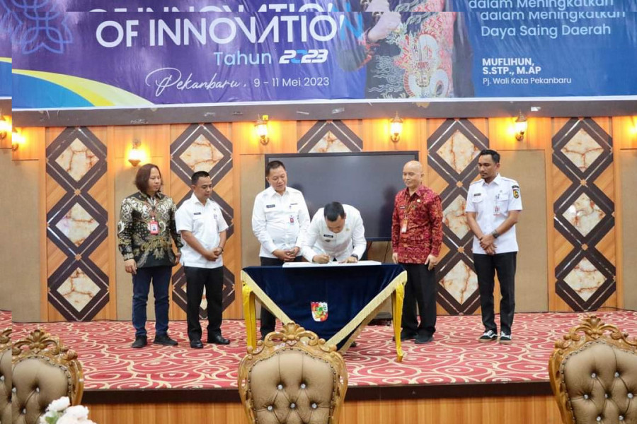 Tingkatkan Pelayanan Publik, Pj Walikota Pekanbaru Luncurkan Aplikasi PEKA