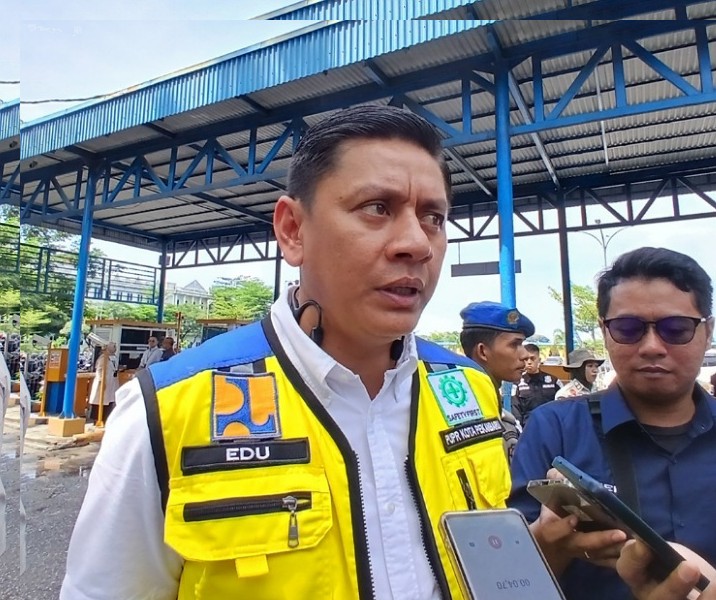 PUPR Pekanbaru Kebut Perbaikan Jalan Teratai dan Drainase