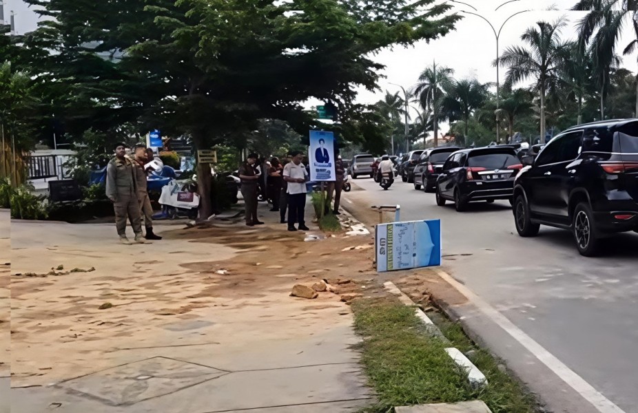 Ceceran Tanah Sebabkan Insiden di Sudirman, Satpol PP Panggil Pemilik