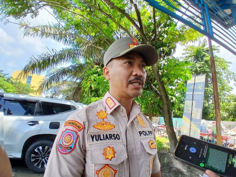Pemko Pekanbaru Siapkan Solusi Penataan PKL di Sekitar Masjid Raya An-Nur