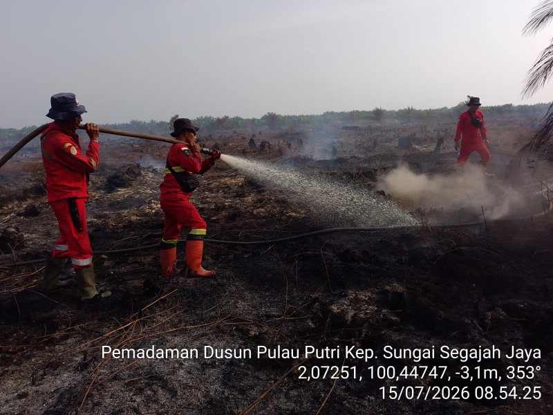 Tiga Hari Berjuang, Karhutla di Sungai Segajah Jaya Akhirnya Berhasil Dipadamkan