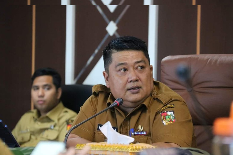 Bersihkan Pekanbaru, Ratusan Kendaraan Pengangkut Sampah Dikerahkan
