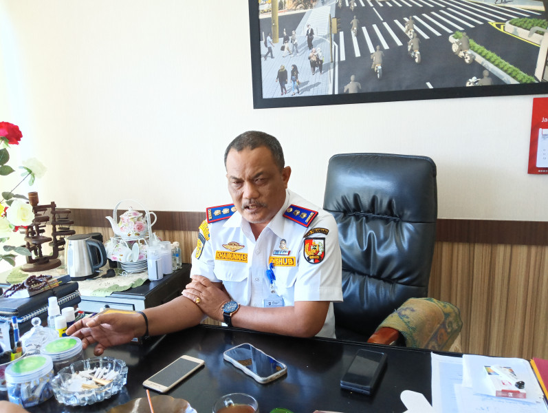 Larang Truk Bertonase Melintas Dalam Kota, Dishub Pekanbaru Tempatkan Petugas Di Pintu Masuk