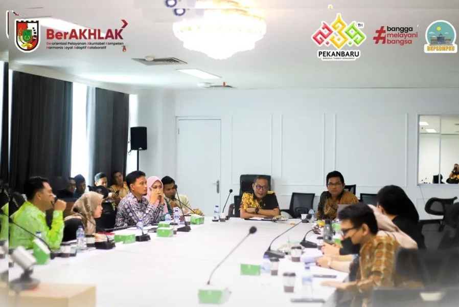 Kepala BKPSDM Pekanbaru Ikuti Kegiatan Monitoring dan Evaluasi serta Klarifikasi Penilaian Mandiri Sistem Merit