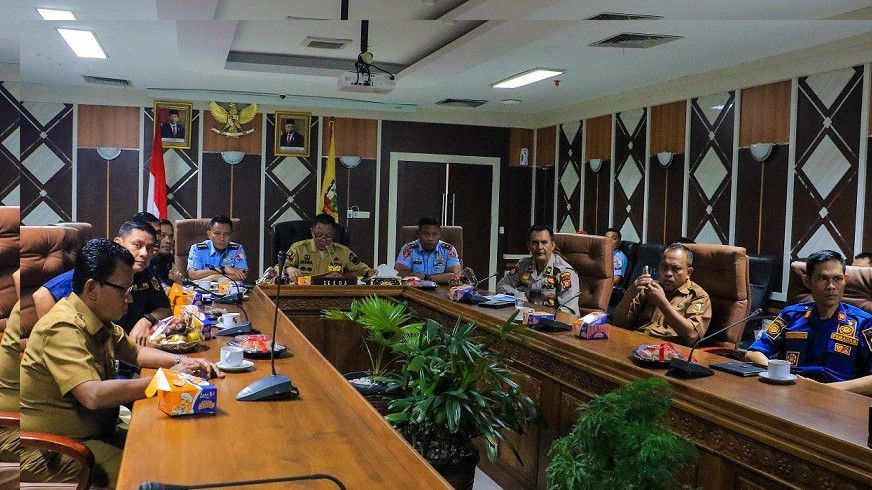 PUPR Pekanbaru Siagakan Peralatan di Lokasi Banjir