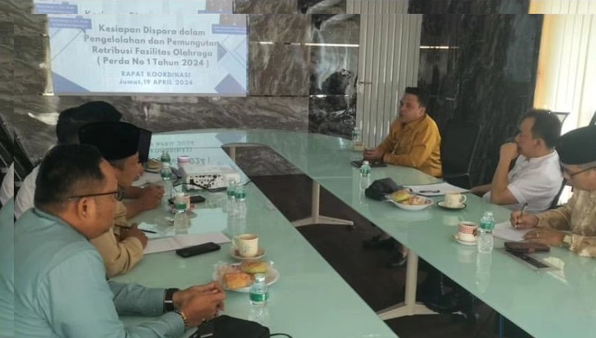 Rapat Koordinasi Pembangunan Lintasan Sepatu Roda dan Pembahasan Perda Nomor 1 Tahun 2024 Dihadiri Langsung Kadispora Pekanbaru