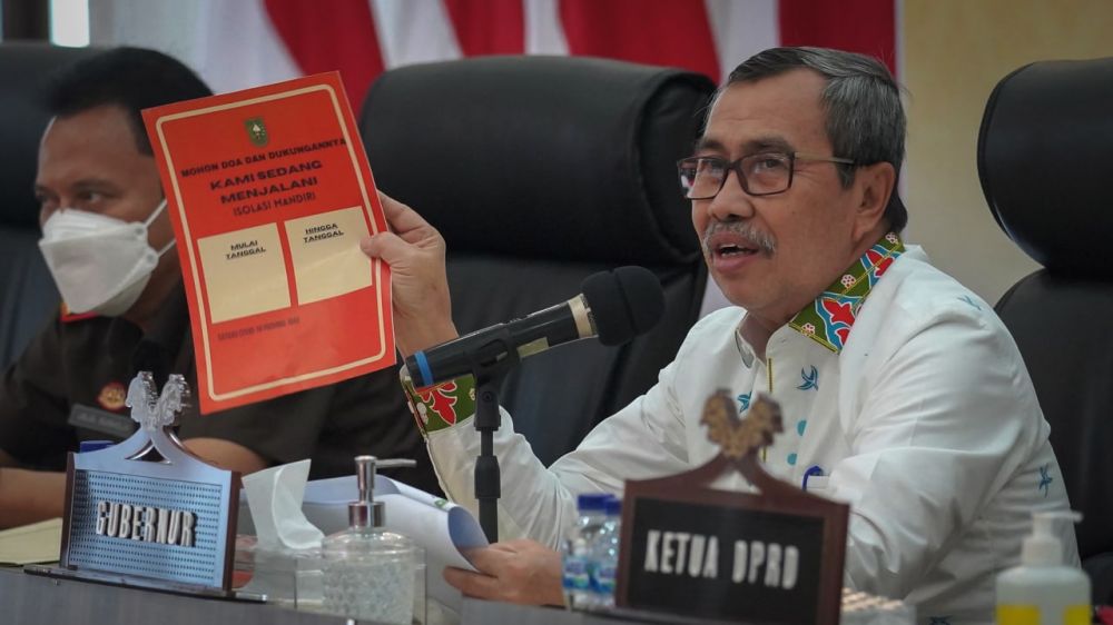 Agar Mudah Terpantau, Rumah Pasien Isoman Di Riau Bakal Ditempel Stiker Ini