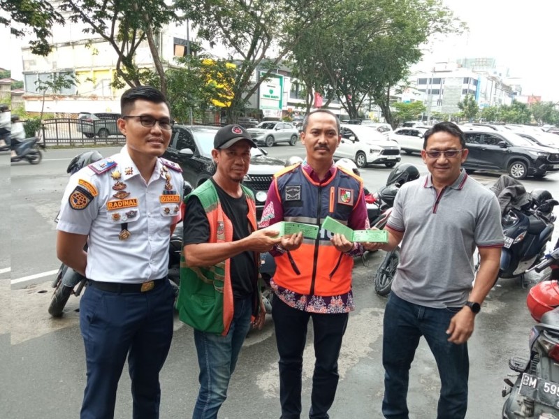 Dishub dan PT Yabisa Sosialisasi Penyesuaian Tarif Baru Parkir ke Jukir