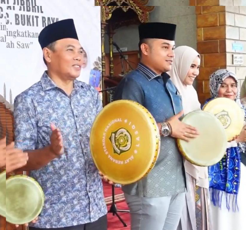 HUT Pekanbaru ke 239, Camat Bukit Raya Buka Lomba Barzanji Marhaban dan Sholawat Jibril