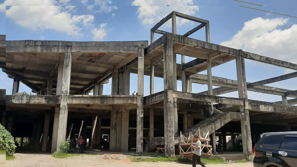 Ratusan Pedagang Korban Kebakaran Pasar Cik Puan Ditempatkan Pada Bangunan Baru