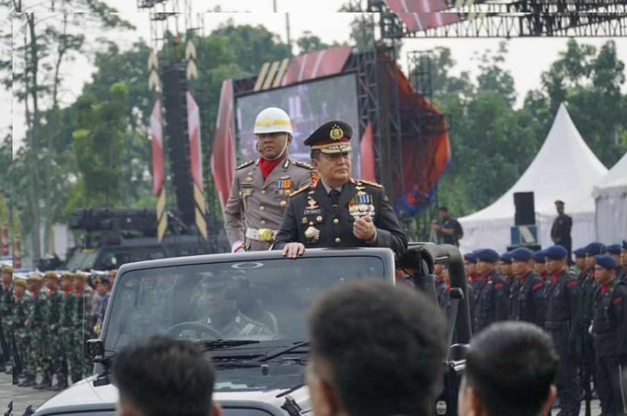 Pimpin Upacara Hari Bhayangkara ke-78, Ini Pesan Kapolda Riau