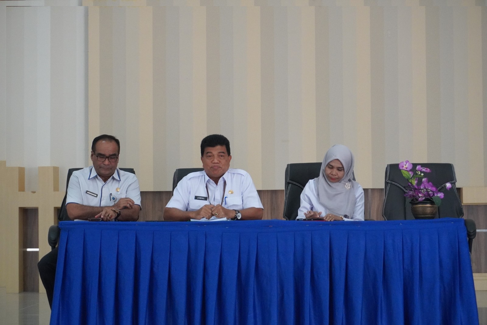 Jalin Silaturahmi, Kadisdik Gelar Pertemuan Bersama Pengawas dan Penilik SD & TK/PAUD se-Kota Pekanbaru