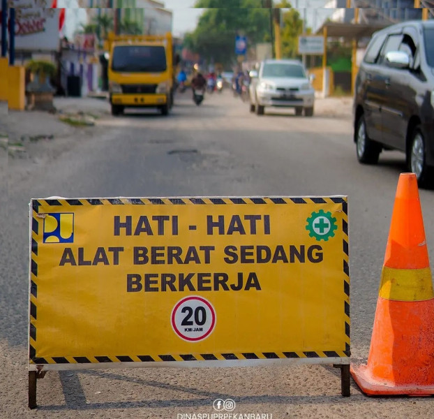 Dinas PUPR Pekanbaru Overlay Dua Jalan Ini