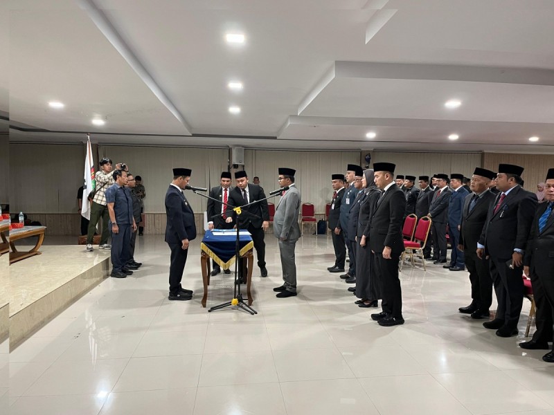 Lantik Enam Pejabat Administrator, Wako Sebut Ini!