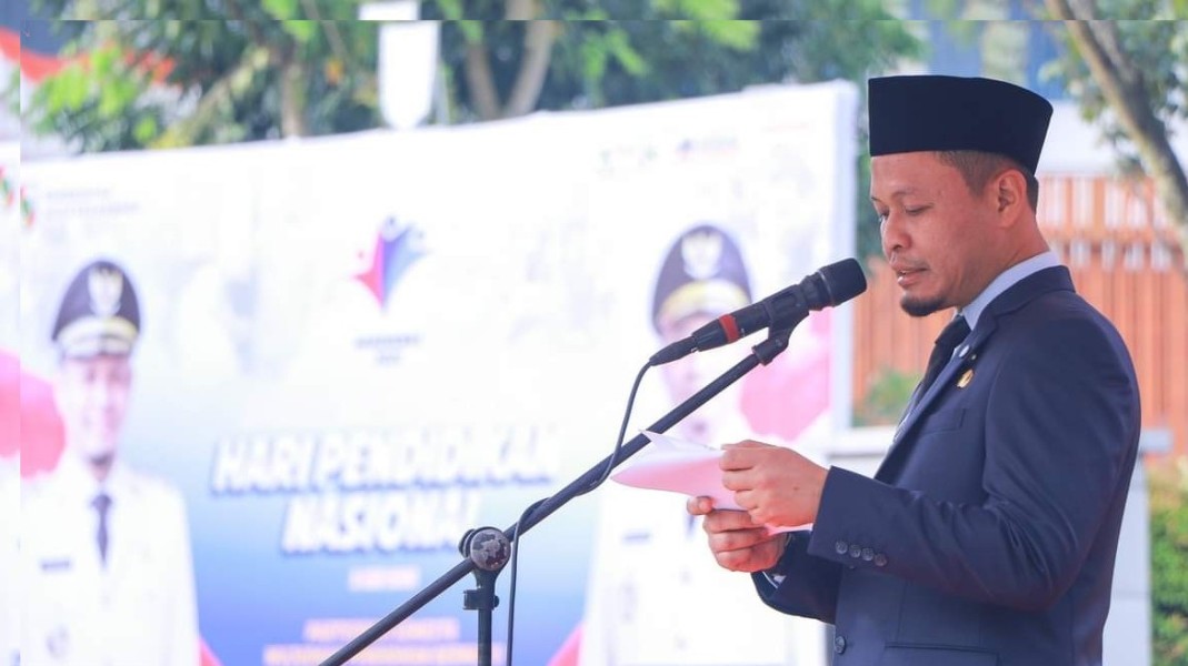 Pemko Pekanbaru Jamin Pendidikan Bagi Anak - Anak Kurang Mampu