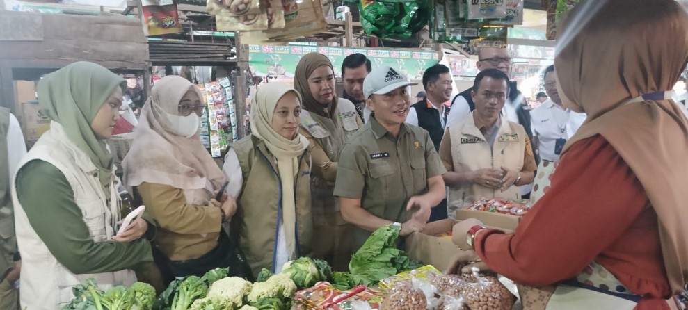 Sidak Pasar Pekanbaru, Bapanas dan Satgas Pangan Temukan Minyakita Dijual Mahal