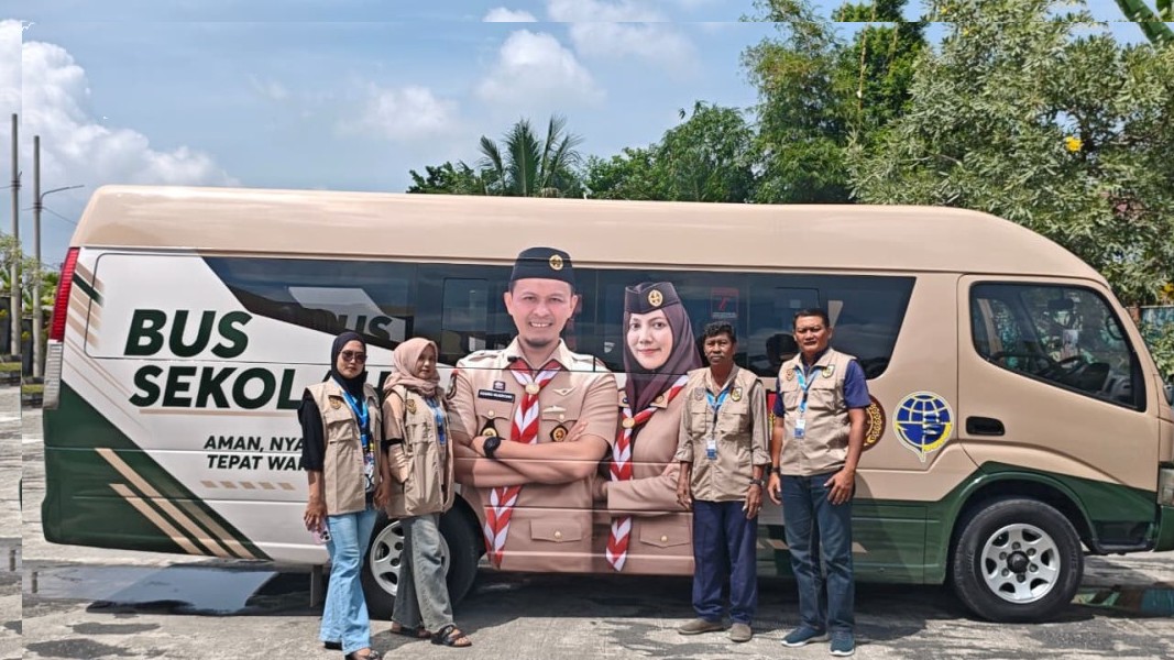 Pelajar Pekanbaru Bisa Tersenyum, Bus Sekolah Gratis Akhirnya Beroperasi