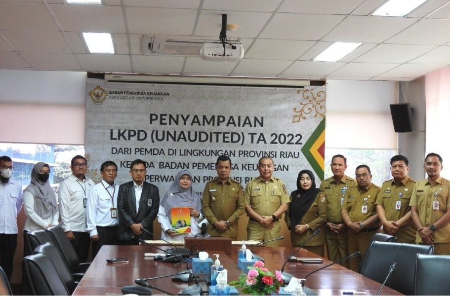 Dampingi Pj Walikota Serahkan LKPD Tahun 2022, Kepala BPKAD Kota Pekanbaru Optimis Pertahankan WTP