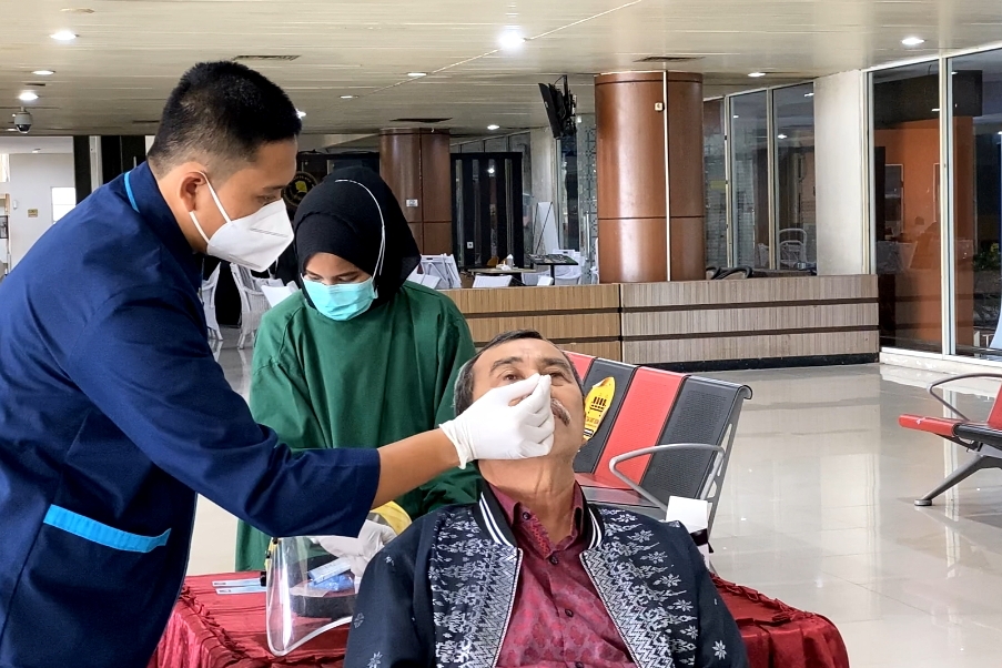 Gubri Ajak Masyarakat Manfaatkan Layanan Swab Di Bandara SSK II Pekanbaru