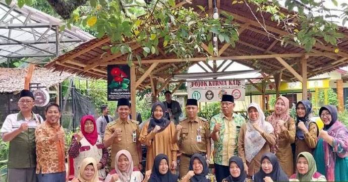 Kerjasama KLHK, DLHK Pekanbaru Siap Dukung Program Kampung Iklim