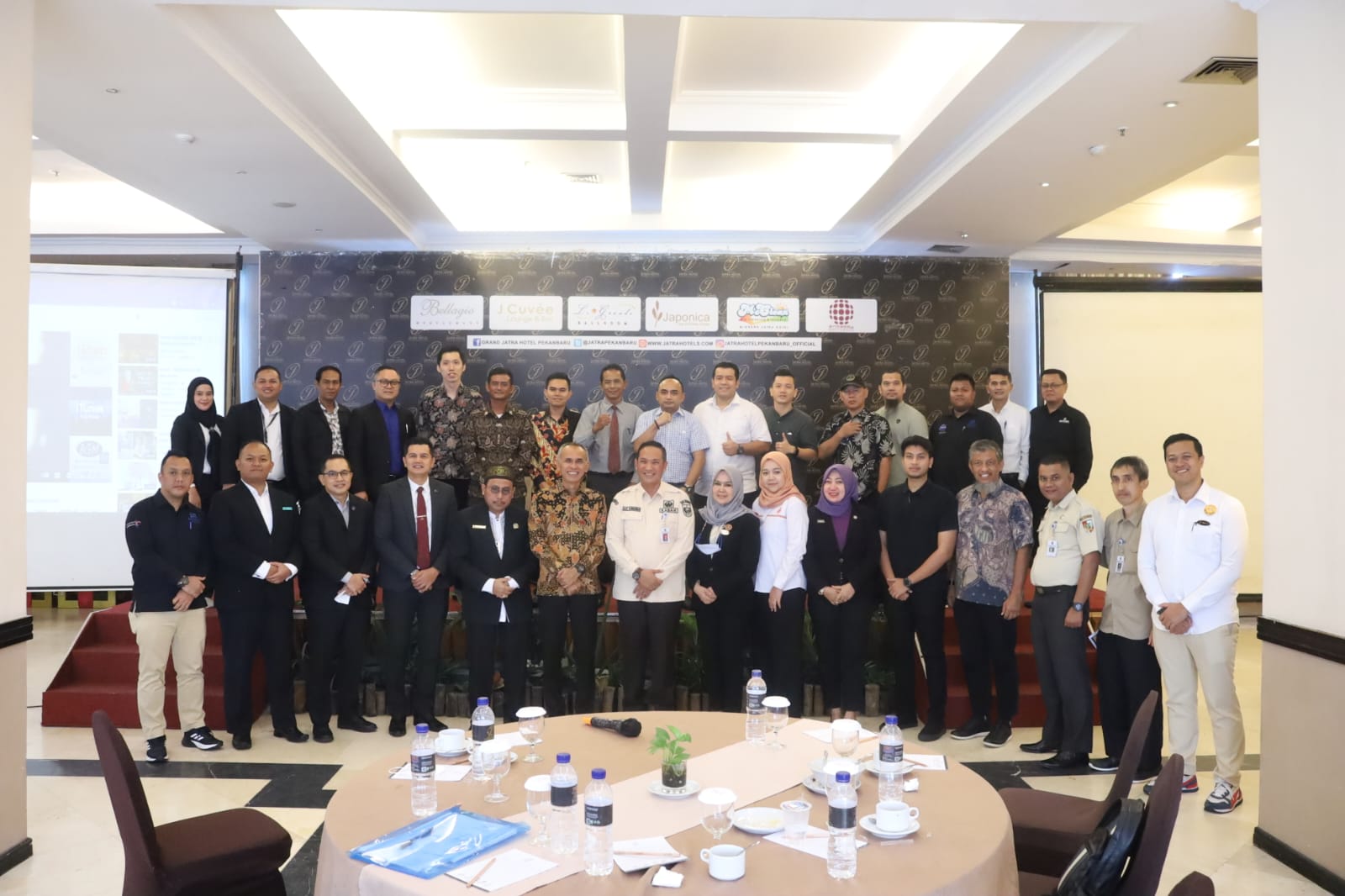 Hadiri Coffe Morning Bersama PHRI, Ini Harapan Kepala Bapenda Pekanbaru